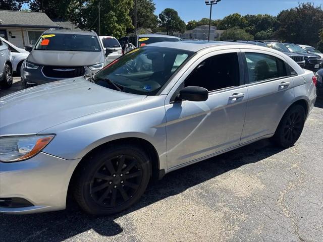 2012 Chrysler 200 Touring for sale in Newport News, VA