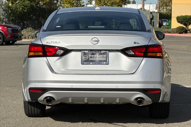 2025 Nissan Altima SL FWD