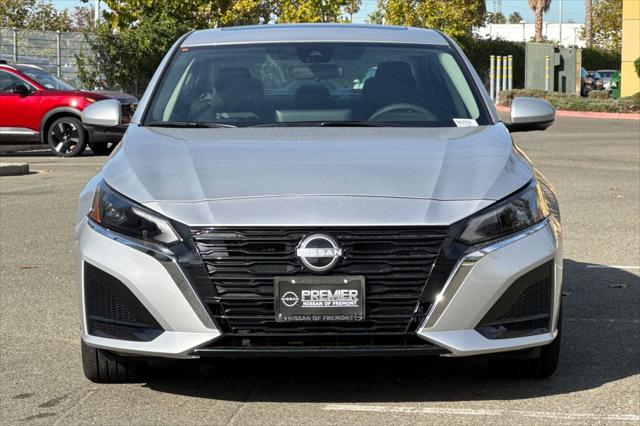 2025 Nissan Altima SL FWD