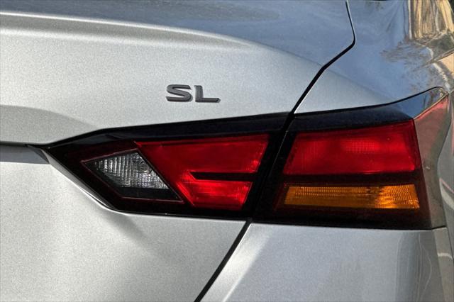 2025 Nissan Altima SL FWD