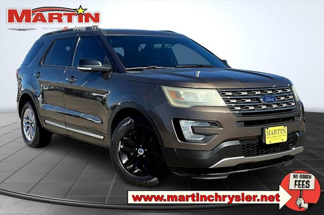 2016 Ford Explorer XLT 2016 Ford Explorer XLT