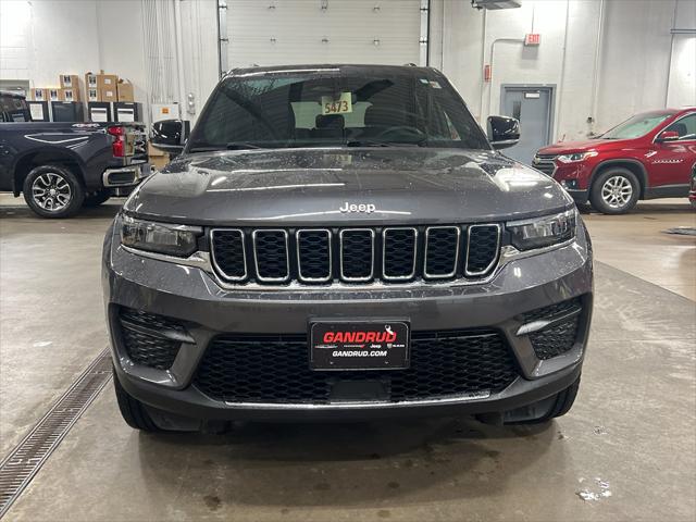 2024 Jeep Grand Cherokee Laredo 4x4 2024 Jeep Grand Cherokee Laredo 4x4