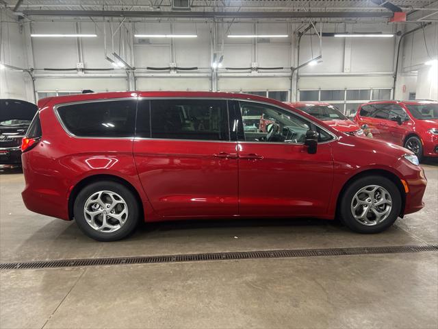 2024 Chrysler Pacifica Limited