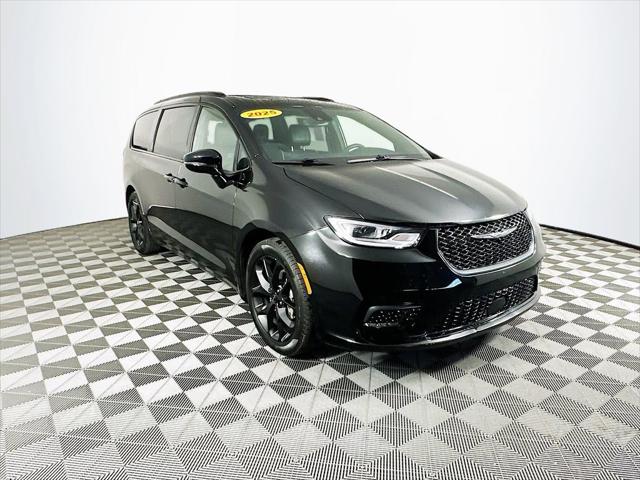 2025 Chrysler Pacifica Limited 2025 Chrysler Pacifica Limited