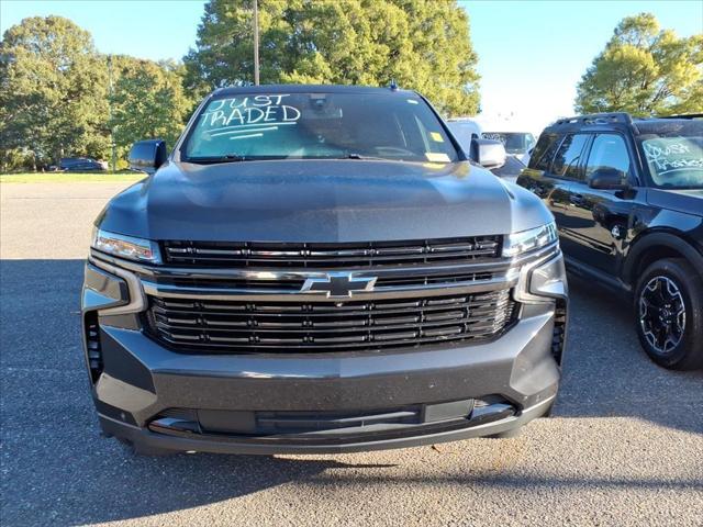 2022 Chevrolet Suburban 4WD RST