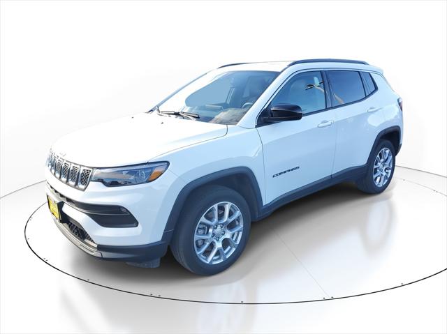 2024 Jeep Compass Latitude Lux FWD 2024 Jeep Compass Latitude Lux FWD