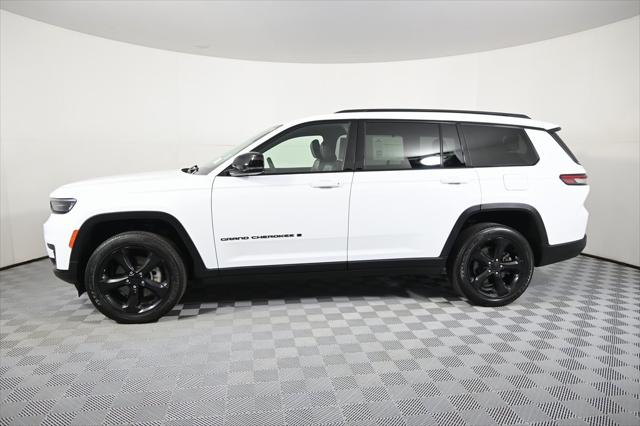 2023 Jeep Grand Cherokee L Altitude 4x4
