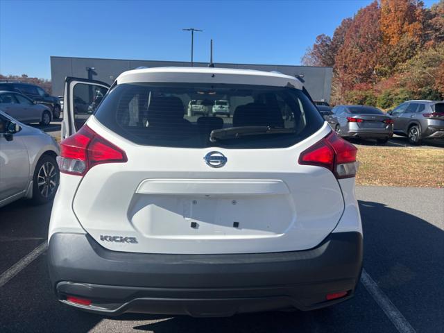 2018 Nissan Kicks S
