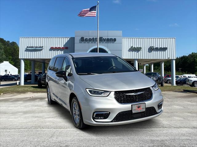 2024 Chrysler Pacifica Touring L for sale in Carrollton, GA
