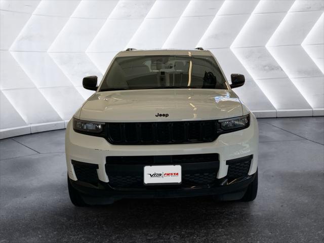 2023 Jeep Grand Cherokee L Altitude 4x4 2023 Jeep Grand Cherokee L Altitude 4x4