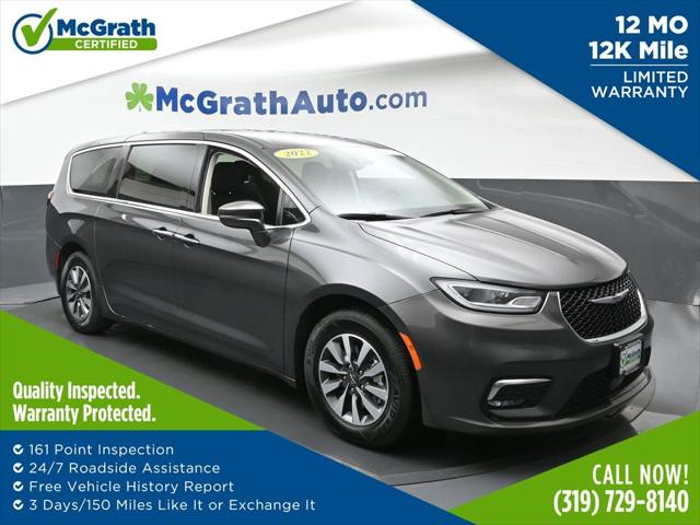 2022 Chrysler Pacifica Hybrid Touring L 2022 Chrysler Pacifica Hybrid Touring L