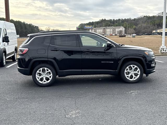 2024 Jeep Compass Latitude 4x4