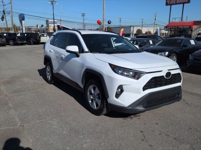 2020 Toyota RAV4 XLE