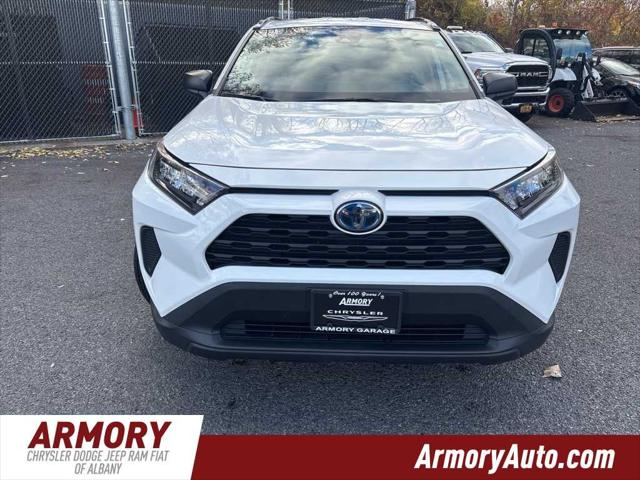 2022 Toyota RAV4 Hybrid LE