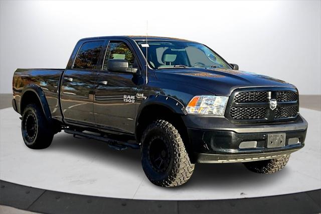 2017 RAM 1500 Tradesman Crew Cab 4x4 64 Box 2017 RAM 1500 Tradesman Crew Cab 4x4 64 Box