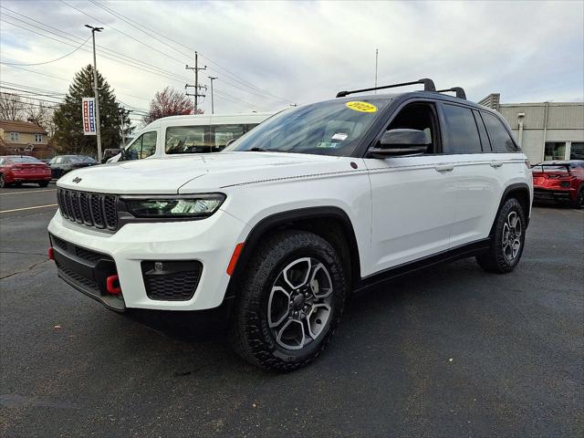2022 Jeep Grand Cherokee Trailhawk 4x4 2022 Jeep Grand Cherokee Trailhawk 4x4