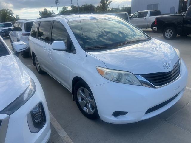 2013 Toyota Sienna LE V6 8 Passenger 2013 Toyota Sienna LE V6 8 Passenger