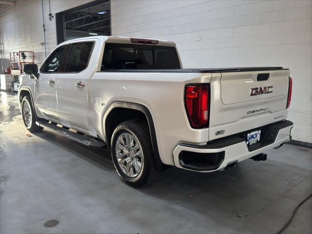 2022 GMC Sierra 1500 4WD Crew Cab Short Box Denali 2022 GMC Sierra 1500 4WD Crew Cab Short Box Denali