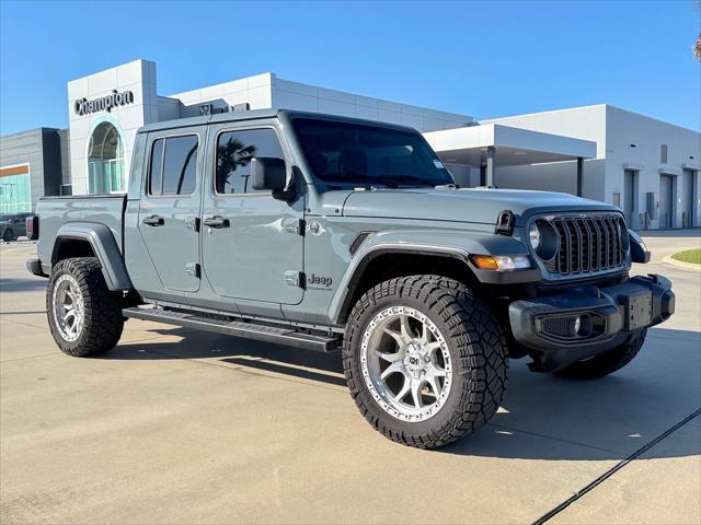 2025 Jeep Gladiator Nighthawk 2025 Jeep Gladiator Nighthawk