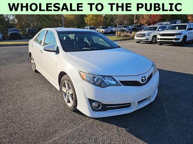 2014 Toyota Camry SE