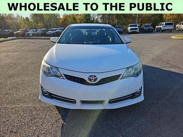 2014 Toyota Camry SE