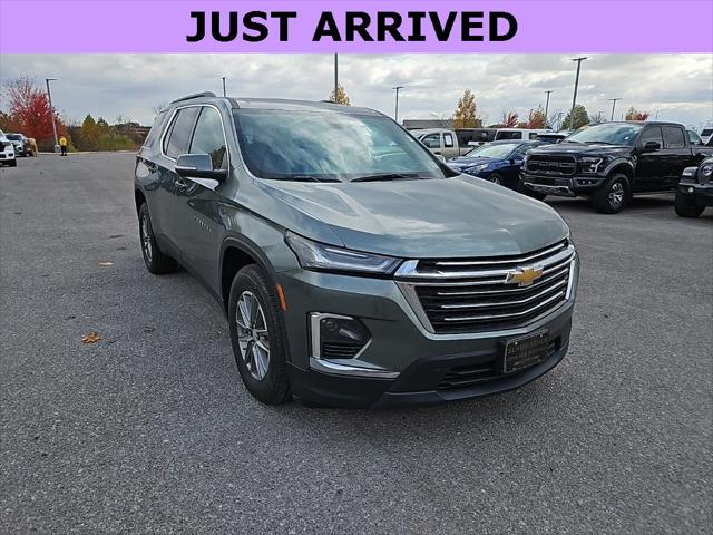 2023 Chevrolet Traverse AWD LT Leather