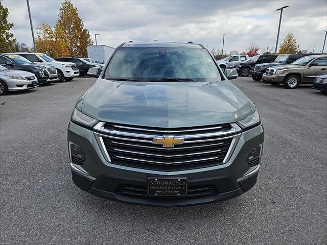 2023 Chevrolet Traverse AWD LT Leather
