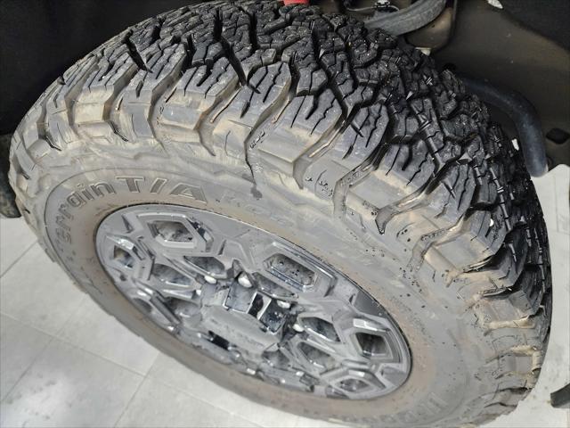 2024 GMC Sierra 2500HD 4WD Crew Cab Standard Bed SLE