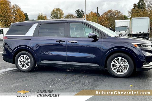 2022 Kia Carnival MPV LX Seat Package