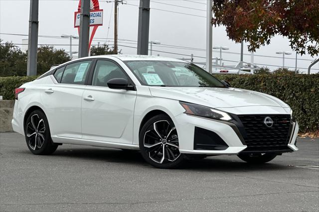 2023 Nissan Altima SR FWD 2023 Nissan Altima SR FWD