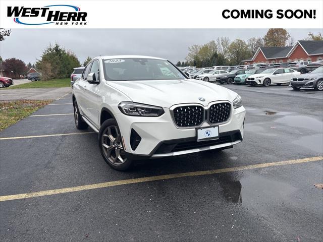 2023 BMW X4 xDrive30i