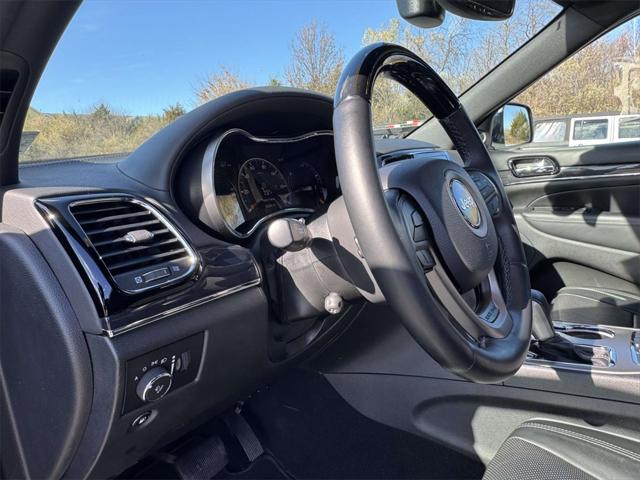 2019 Jeep Grand Cherokee Overland 4x4 2019 Jeep Grand Cherokee Overland 4x4