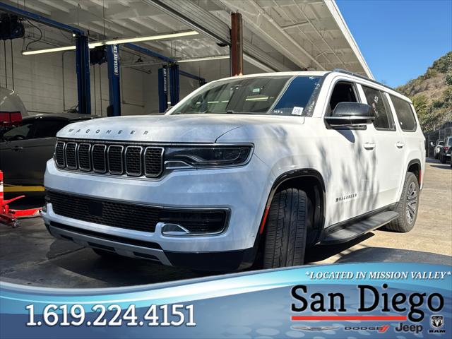 2023 Wagoneer Wagoneer L Series II 4x4 2023 Wagoneer Wagoneer L Series II 4x4