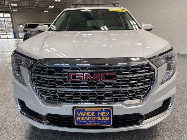 2024 GMC Terrain AWD Denali 2024 GMC Terrain AWD Denali