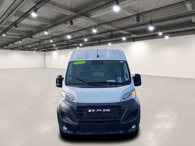 2025 RAM ProMaster 2500 Cargo Van Tradesman High Roof 159 WB w/Pass Seat