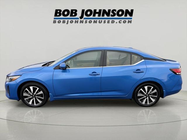 2024 Nissan Sentra SV Xtronic CVT