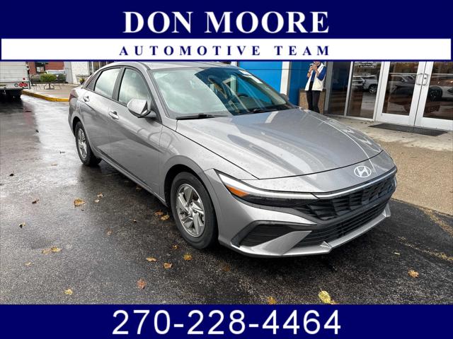 2024 Hyundai Elantra SE