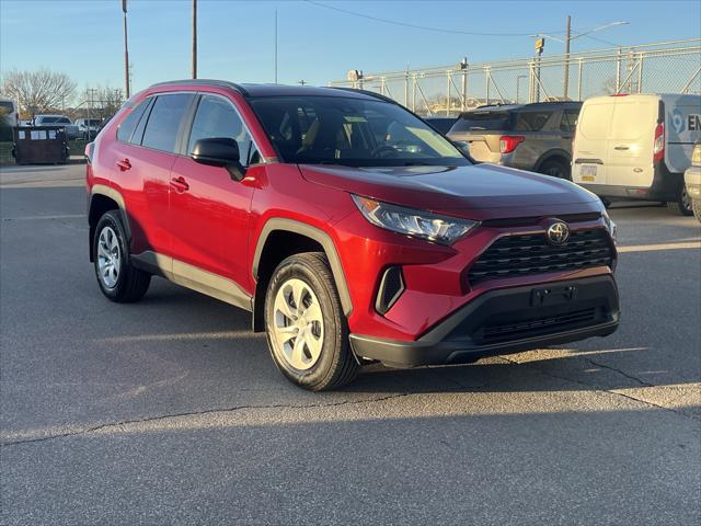 2020 Toyota RAV4 LE 2020 Toyota RAV4 LE