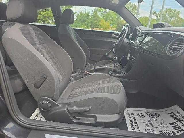 2012 Volkswagen Beetle 2.0T