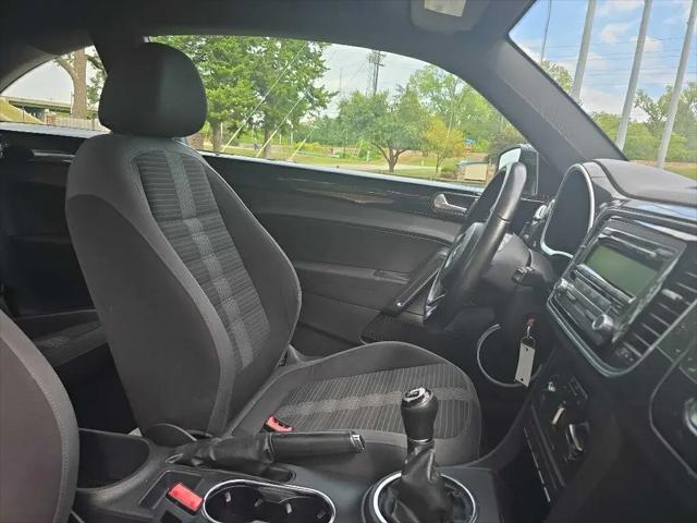 2012 Volkswagen Beetle 2.0T