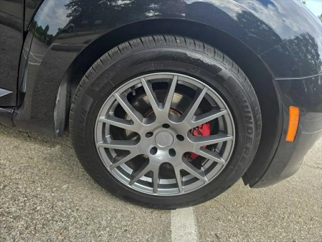 2012 Volkswagen Beetle 2.0T