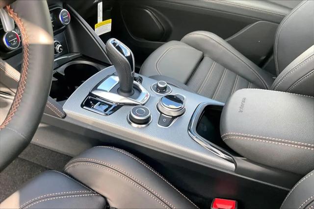2025 Alfa Romeo Stelvio Sprint AWD