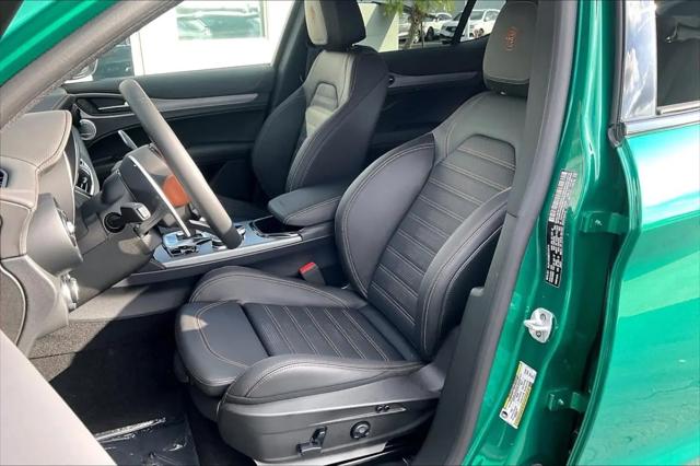 2025 Alfa Romeo Stelvio Sprint AWD