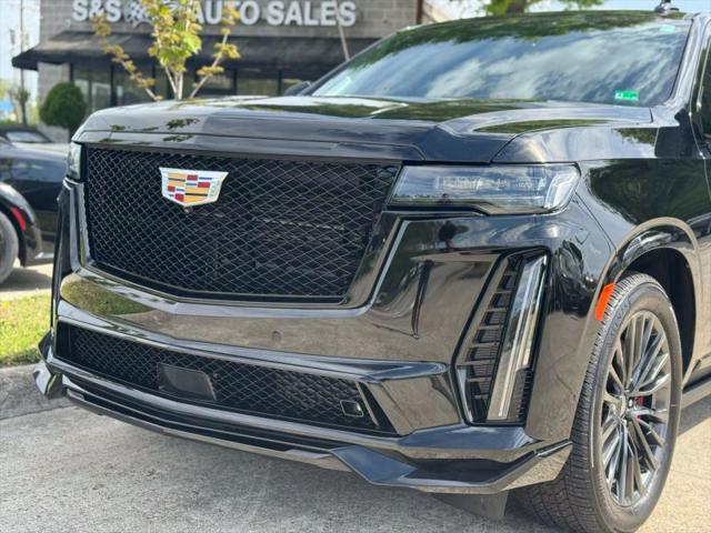 2023 Cadillac Escalade ESV 4WD V-Series