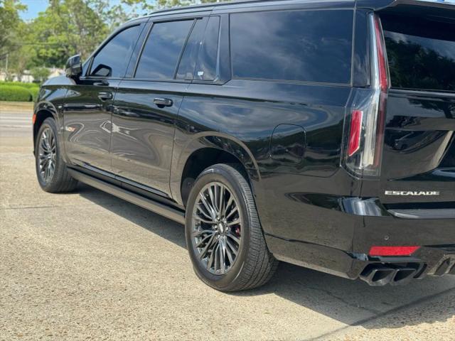 2023 Cadillac Escalade ESV 4WD V-Series