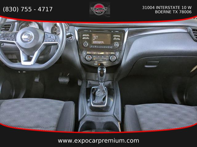 2017 Nissan Rogue Sport SV