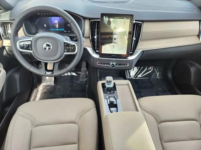 2026 Volvo XC90 B6 Plus 7-Seater