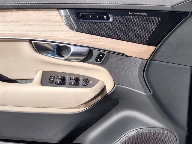2026 Volvo XC90 B6 Plus 7-Seater