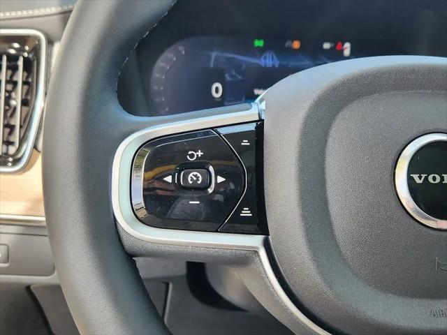 2026 Volvo XC90 Plus, B6 AWD Gas (mild hybrid), Gasoline, Bright, 7 Seats