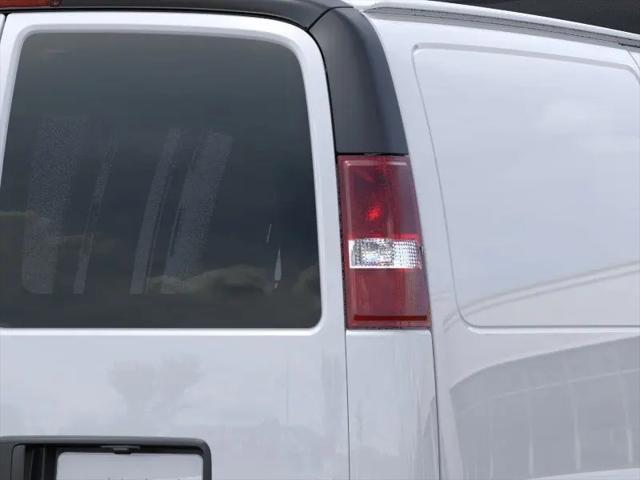 2025 GMC Savana Cargo RWD 3500 Regular Wheelbase Work Van